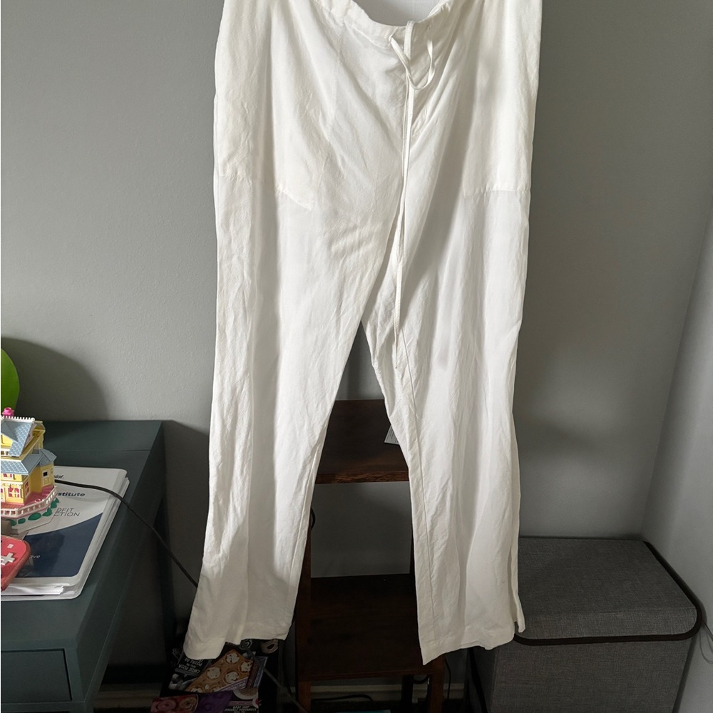 Cabi White pants